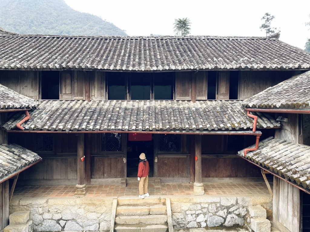 Dinh Vua Mèo là một trong những địa điểm để khám phá văn hóa Hà Giang