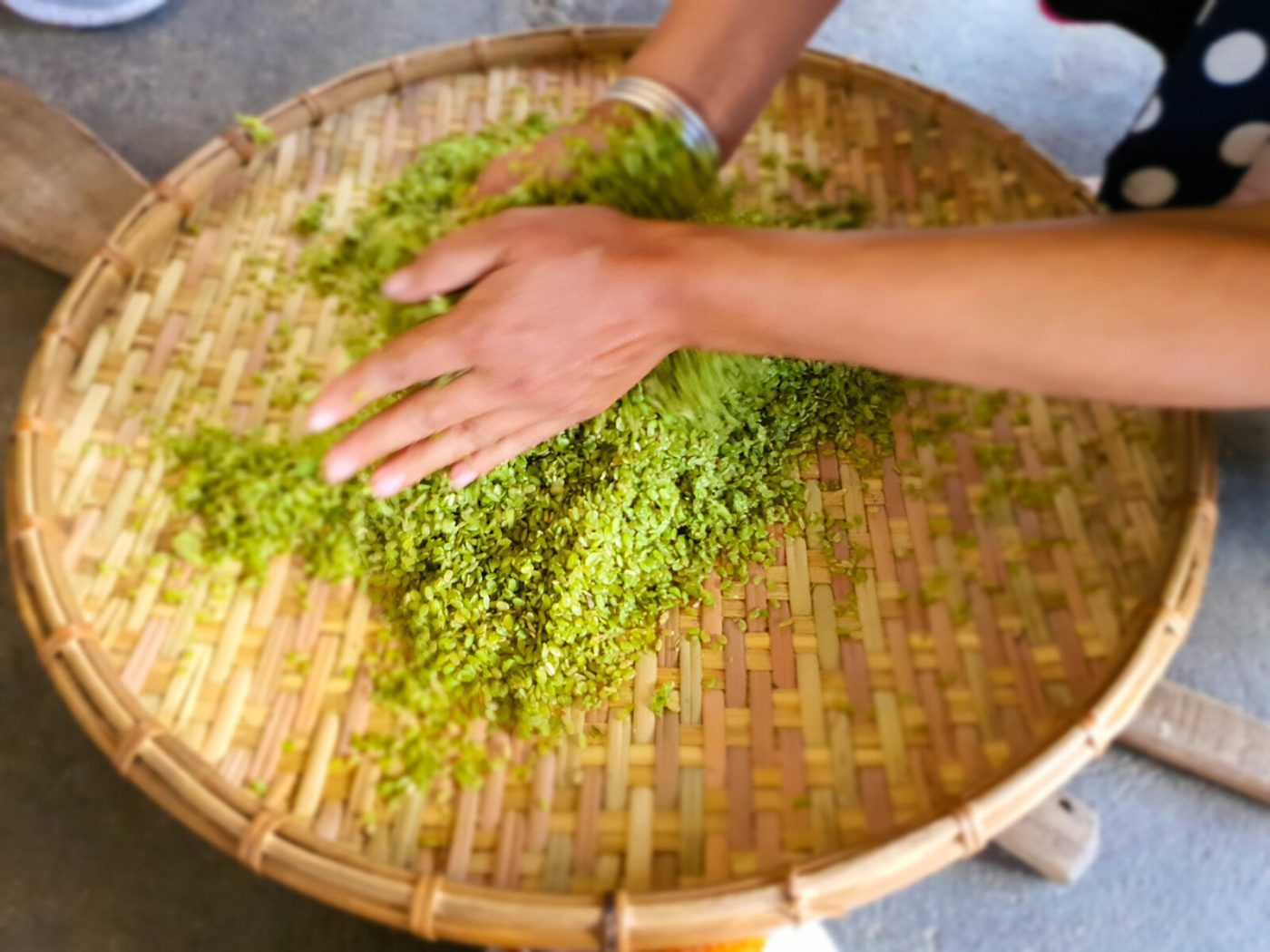 Mẻ cốm mới thơm bùi khi đến Mù Cang Chải
