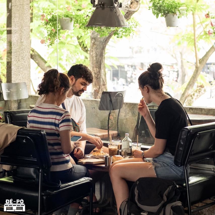 Đề Pô cafe được du khách lựa chọn khi đến Huế